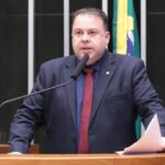 comissao-aprova-programa-para-treinar-prefeitos-e-servidores-sobre-lei-de-antenas
