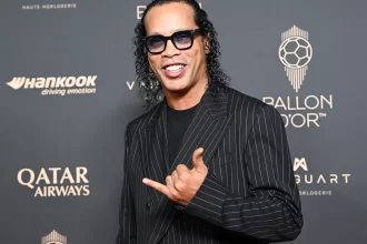 ronaldinho-gaucho-tera-a-sua-trajetoria-e-a-relacao-com-o-irmao-exploradas-em-serie