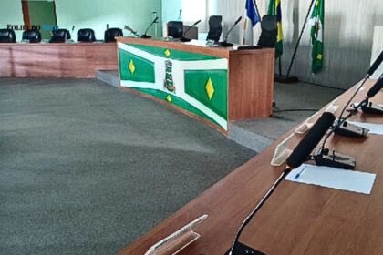 araguatins:-vereadores-acionam-justica-e-conseguem-liminar-para-suspender-reeleicao-para-mesa-diretora-da-camara