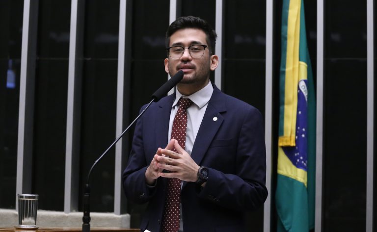 projeto-estabelece-pena-de-prisao-para-quem-reincidir-em-barulho-excessivo-de-veiculos