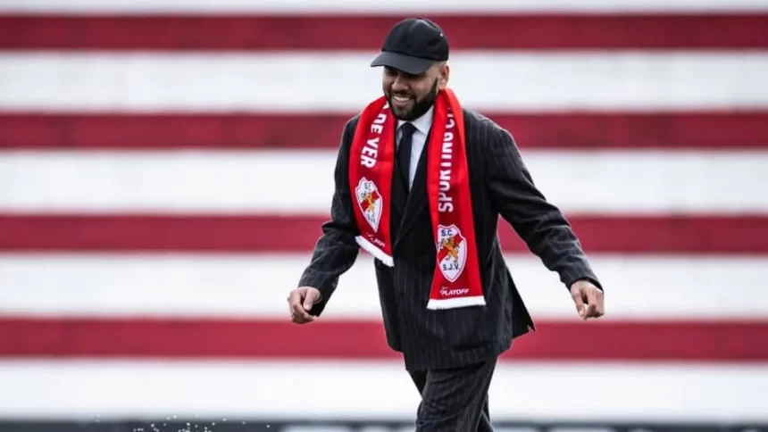 dani-alves-pode-voltar-aos-gramados-para-salvar-clube-portugues-de-cair