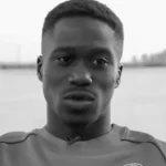 jogador-tem-mal-subito-em-campo-e-morre-aos-27-anos