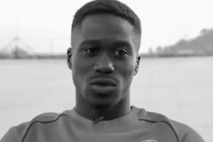 jogador-tem-mal-subito-em-campo-e-morre-aos-27-anos