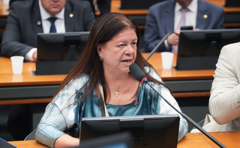 comissao-aprova-projeto-que-proibe-progressao-de-pena-para-condenados-por-crimes-hediondos