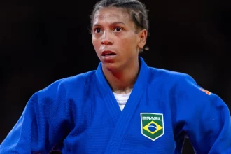 rafaela-silva-volta-ao-reacao,-e-fla-da-adeus-a-segundo-medalhista-olimpico