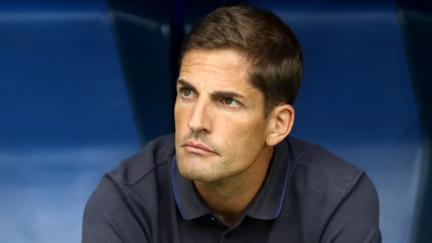 ex-tecnico-da-espanha-e-demitido-na-russia-apos-usar-demais-a-ia