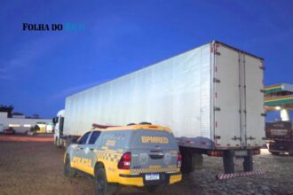 caminhoes-com-sinais-de-fraude-sao-recuperados-no-bico-do-papagaio