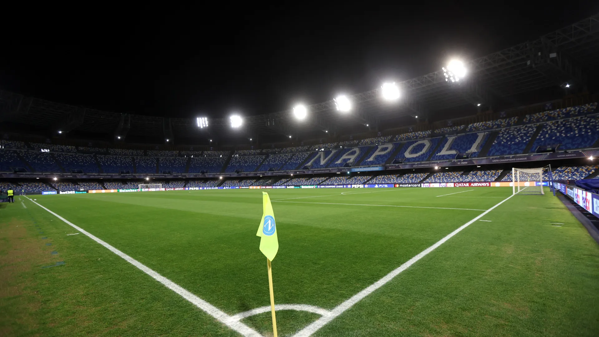 torcedores-do-chelsea-sao-esfaqueados-em-napoles-antes-de-jogo-da-liga-dos-campeoes