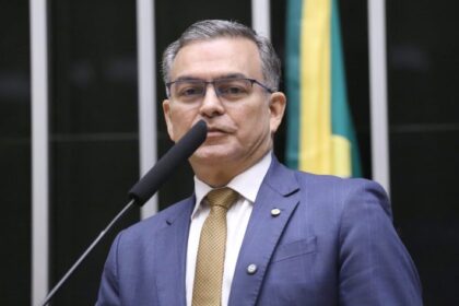 comissao-aprova-retencao-de-repasses-a-entidades-do-sus-que-nao-pagarem-medicos