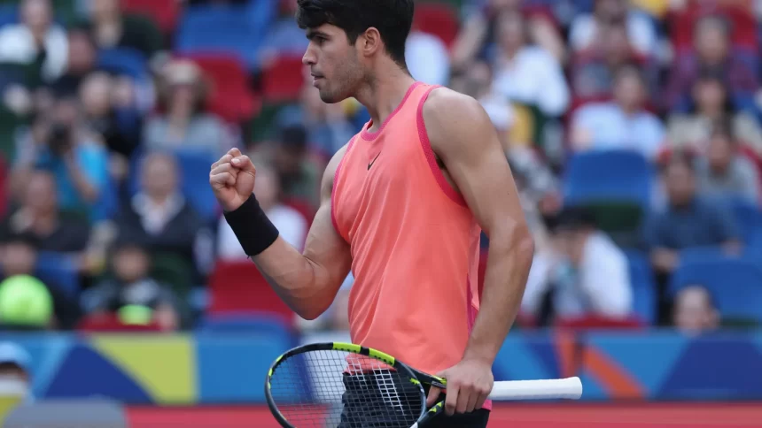 alcaraz-supera-dores,-bate-zverev-em-5h27-e-vai-a-final-no-australian-open