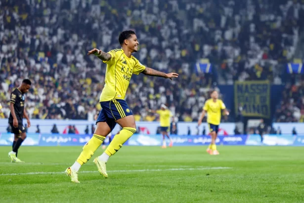 wesley-frustra-torcida-do-corinthians-e-troca-o-al-nassr-pela-real-sociedad