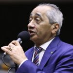 projeto-criminaliza-inducao-a-desafios-perigosos-que-coloquem-a-vida-em-risco