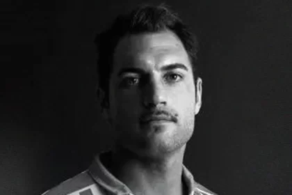 ex-zagueiro-italiano-morre-aos-39-anos;-jornal-fala-em-‘doenca-incuravel’