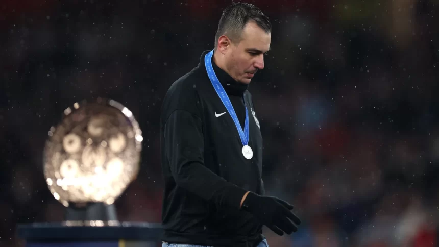 tecnico-do-corinthians-critica-fifa-sobre-denuncia-de-espionagem-do-arsenal