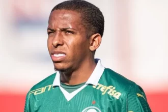 palmeiras-negocia-emprestimo-de-destaque-da-copinha-com-time-dos-emirados