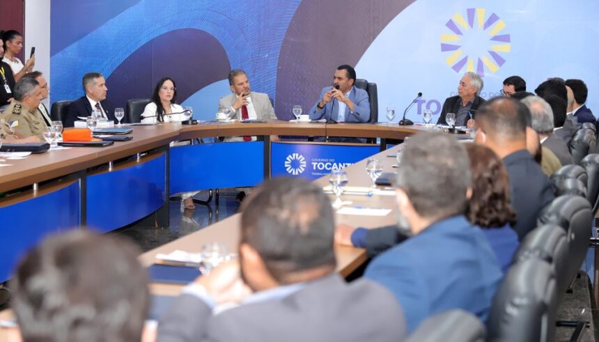 wanderlei-barbosa-reune-equipe-de-governo-para-definir-acoes-e-diretrizes-de-2026