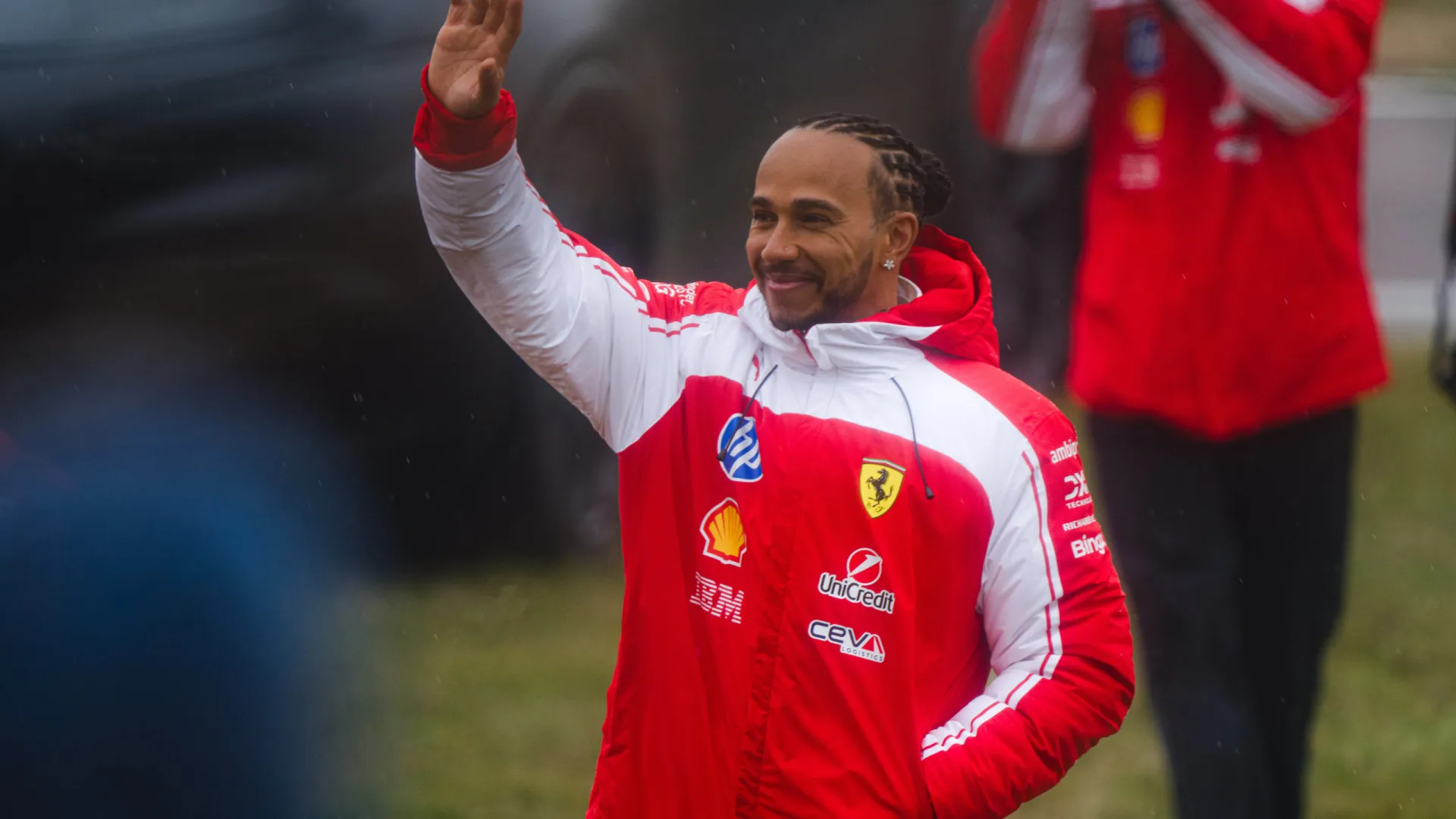 hamilton-avalia-novos-carros-da-f1-e-elogia-clima-vencedor-na-ferrari