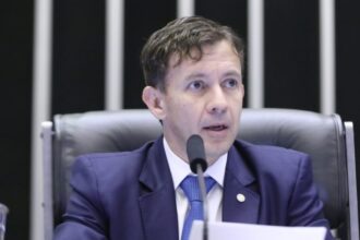 projeto-inclui-expressamente-maus-tratos-em-leis-de-defesa-da-crianca-e-do-adolescente