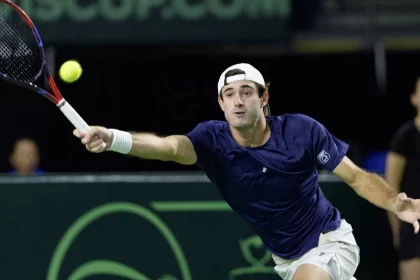 heide-vence-e-empata-para-o-brasil-na-disputa-contra-o-canada-na-copa-davis