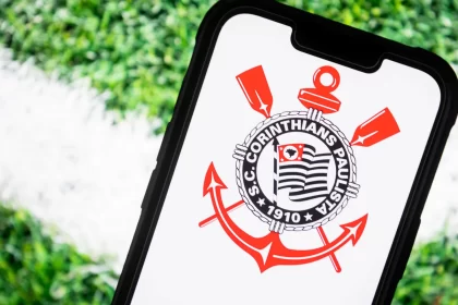 contratacao-de-drubscky-leva-diretor-da-base-a-se-demitir-no-corinthians