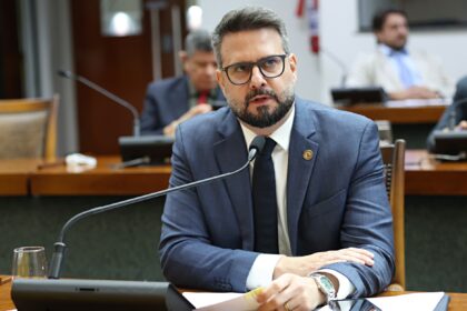 mantoan-propoe-incluir-combate-ao-racismo-nas-atribuicoes-da-comissao-de-direitos-humanos