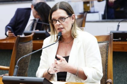 aleto-aprova-urgencia-em-pedido-de-claudia-lelis-para-reforco-policial-em-palmas