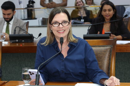 projeto-de-lei-de-claudia-lelis-amplia-garantias-de-protecao-animal-em-eventos-no-tocantins