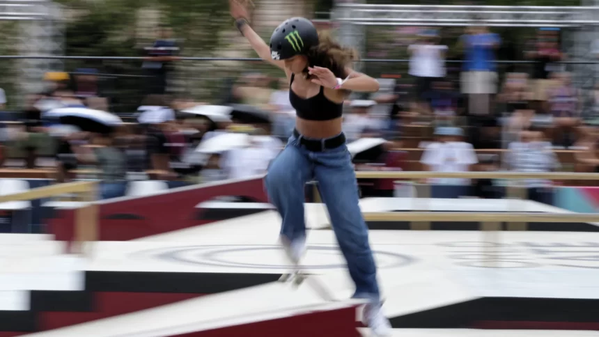 rayssa-leal-conquista-o-titulo-da-etapa-de-sydney-da-street-league-skateboarding