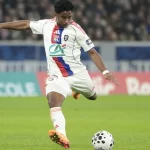 endrick-supera-idolos-do-lyon-em-inicio,-mas-fica-atras-de-neymar-na-franca