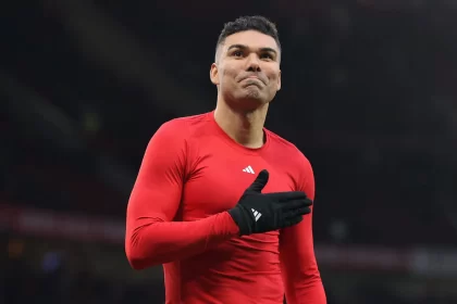 casemiro-‘renasce’-sem-ruben-amorim:-“parece-um-jogador-diferente”