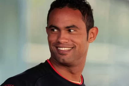 goleiro-bruno-acerta-com-time-do-acre-que-tem-4-investigados-por-estupro