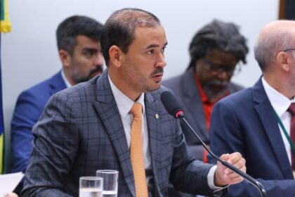 projeto-reconhece-lideres-comunitarios-e-cria-cadastro-nacional