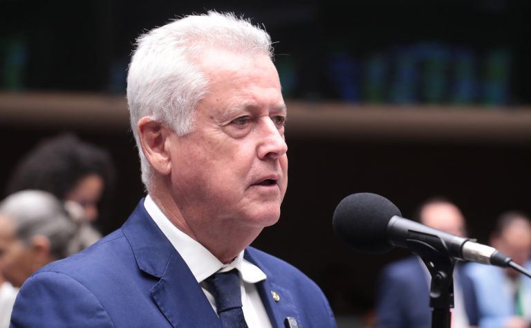 comissao-sobre-direitos-de-pessoas-com-deficiencia-debate-plano-de-trabalho-para-2026;-participe