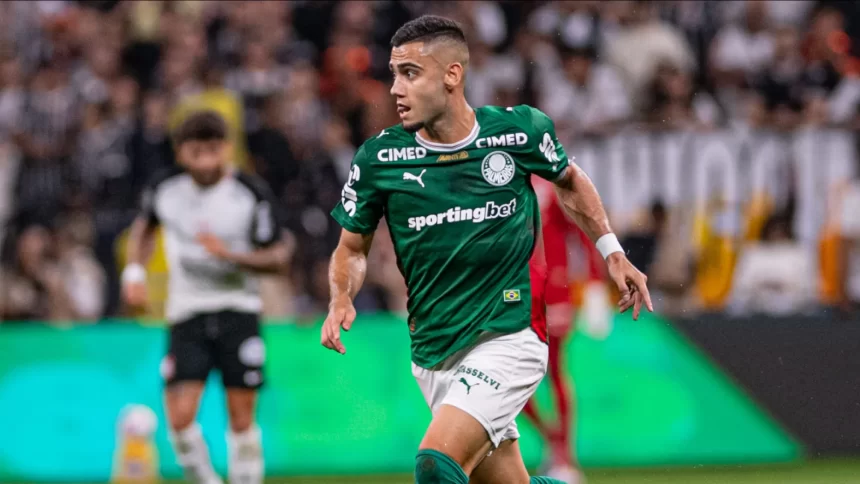 andreas-escapa-de-punicao-por-danificar-gramado-antes-de-penalti-em-derbi