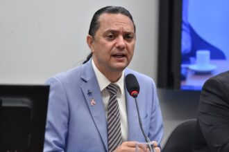 projeto-cria-politica-nacional-para-garantir-terapia-nutricional-no-sus