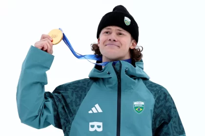 brasil-encerra-participacao-nos-jogos-de-inverno-de-milao-cortina-em-novo-patamar
