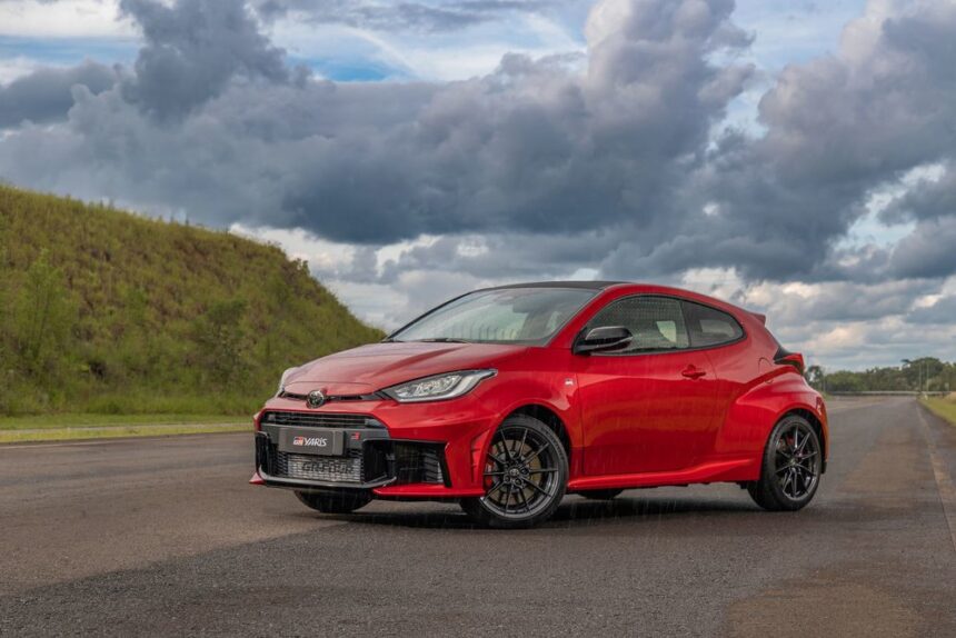 toyota-gr-yaris-estreia-no-brasil-com-motor-turbo-de-304-cavalos