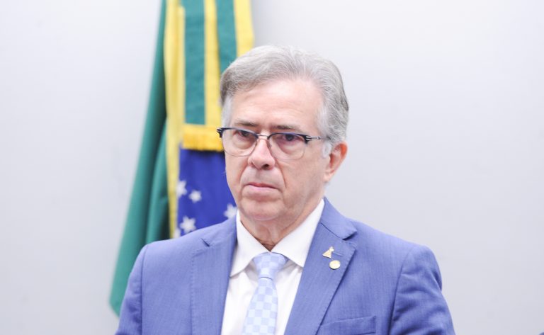 cancelada-reuniao-para-receber-sugestoes-sobre-regulamentacao-do-trabalho-por-aplicativo