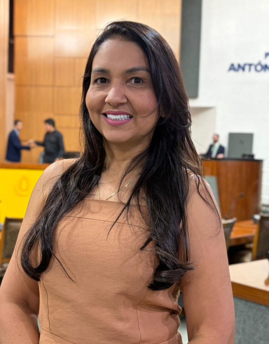 deputada-vanda-apresenta-lei-que-obriga-divulgacao-do-disque-180-em-produtos-fabricados-no-tocantins