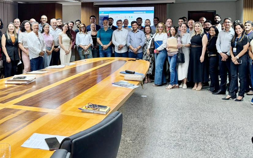reuniao-discute-etapas-de-implantacao-do-novo-sistema-eletronico-da-aleto