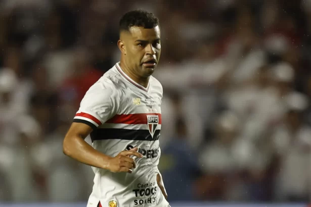 virose-impediu-retorno-de-alisson-no-sao-paulo-apos-polemica