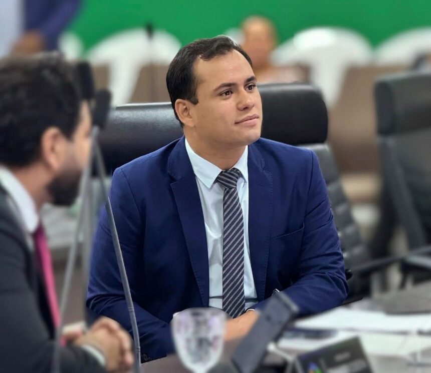 lucas-campelo-comemora-avanco-das-creches-de-tempo-integral-e-anuncia-nova-unidade-noturna-para-1.000-criancas