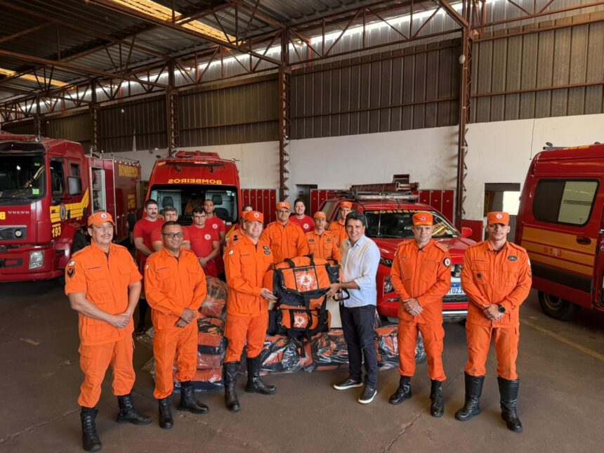 dep-prof.-junior-geo-entrega-250-mil-em-emenda-parlamentar-ao-corpo-de-bombeiros-do-tocantins