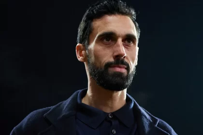 arbeloa-diz-que-vini-esta-bem-e-ve-chance-historica-para-combater-racismo