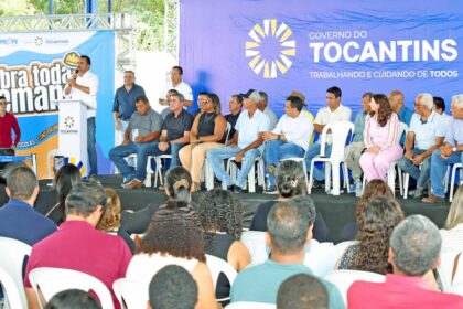 governador-wanderlei-entrega-nova-estrutura-escolar-em-novo-alegre