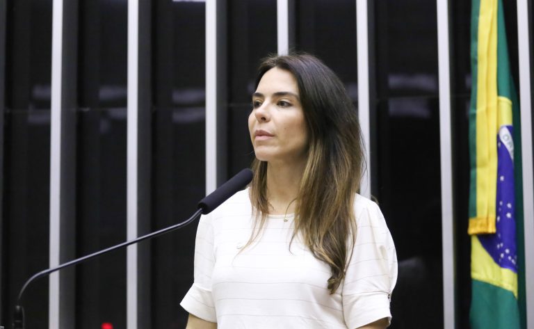 comissao-aprova-programa-para-reduzir-disputas-judiciais-no-setor-de-beleza