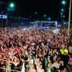 parauapebas:-carnapebas-abre-com-multidao-no-lago-nova-carajas-e-show-de-henry-freitas-agita-publico