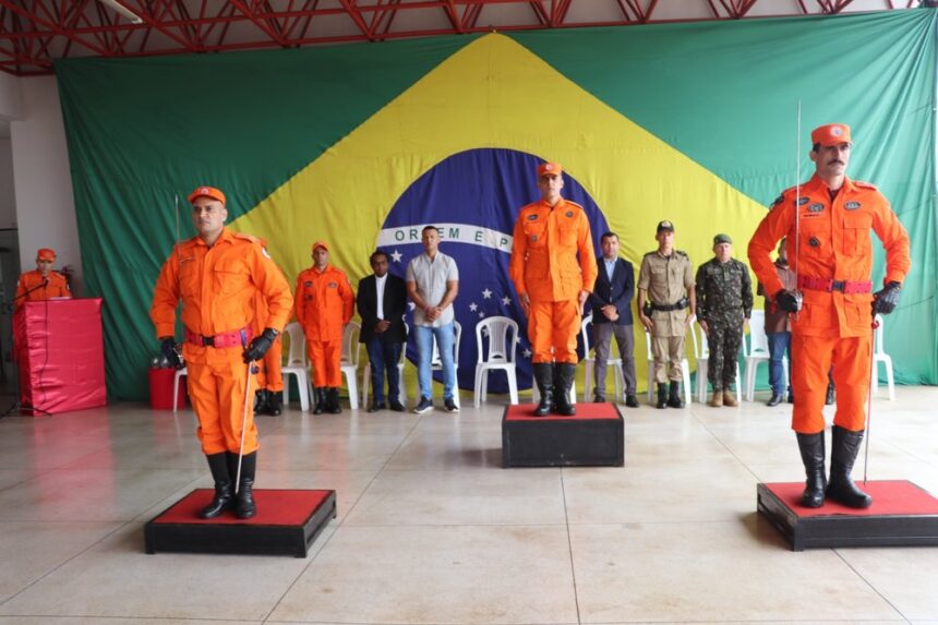 novo-comando-assume-a-corpo-de-bombeiros-em-porto-nacional-com-presenca-de-autoridades-municipais