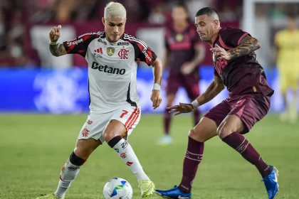 flamengo-luta,-mas-sucumbe-diante-do-lanus-e-perde-titulo-da-recopa