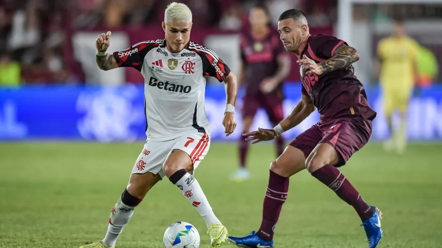 flamengo-luta,-mas-sucumbe-diante-do-lanus-e-perde-titulo-da-recopa